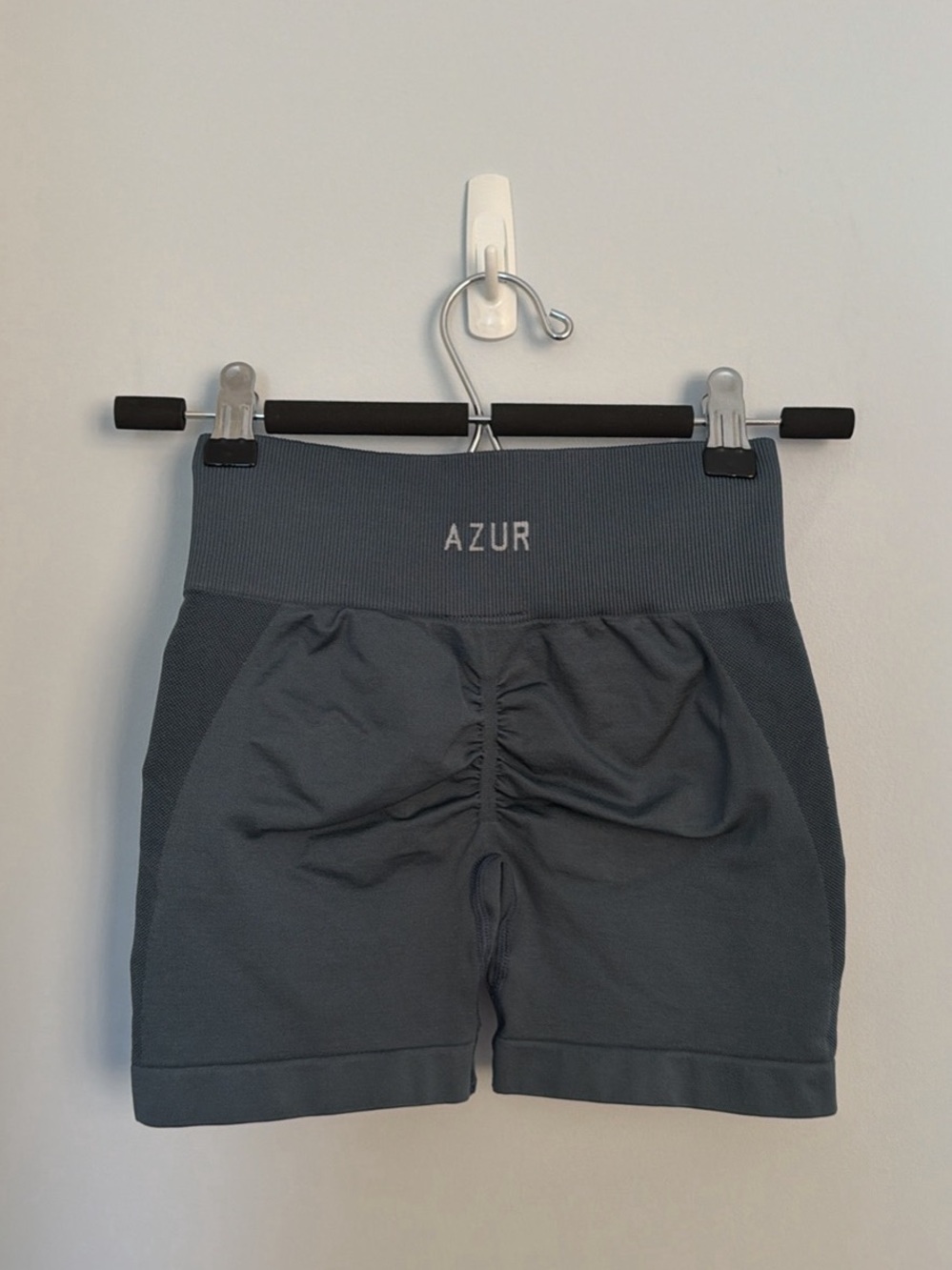 Azur High-Waist Scrunch Bike Shorts in Dark Gray